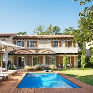Отель Meneghetti Wine And Winery - Relais & Chateaux