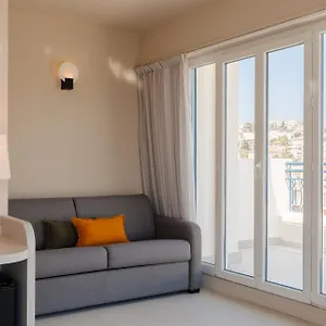Yelo Promenade Powered By Sonder Hotel Nicea